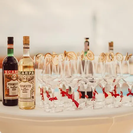 Scarpa - Barolo Luxury Escape