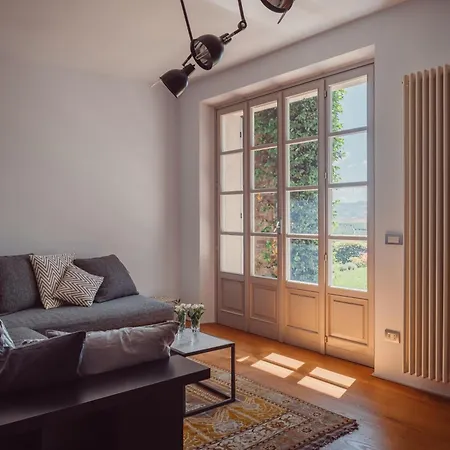 Scarpa - Barolo Luxury Escape Villa Verduno