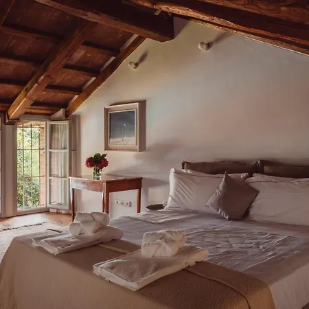 Scarpa - Barolo Luxury Escape Verduno