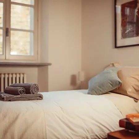 Scarpa - Barolo Luxury Escape *