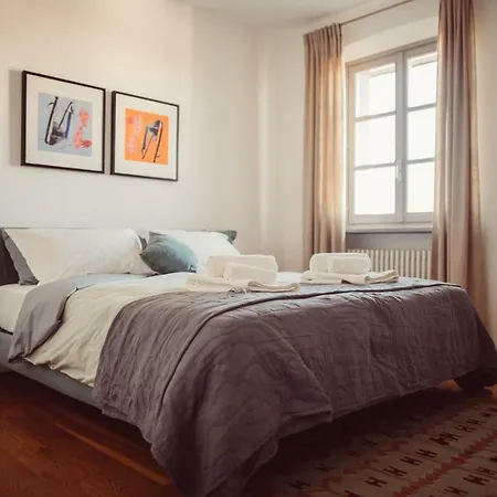 Scarpa - Barolo Luxury Escape