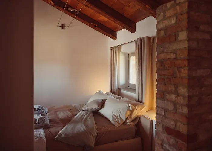 Scarpa - Barolo Luxury Escape Вилла *