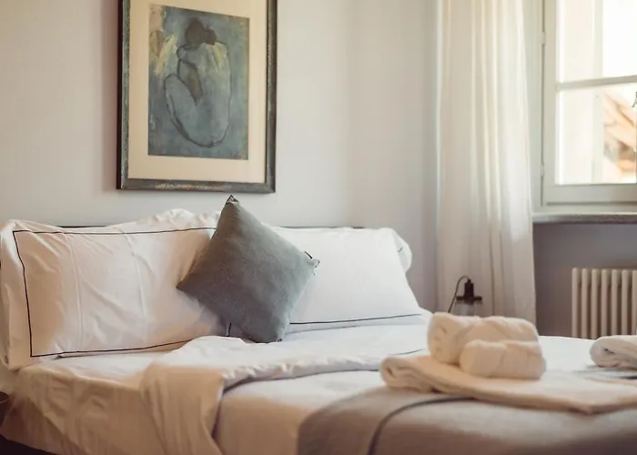 Scarpa - Barolo Luxury Escape