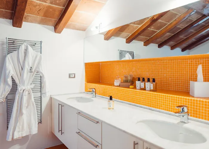 Scarpa - Barolo Luxury Escape * Verduno