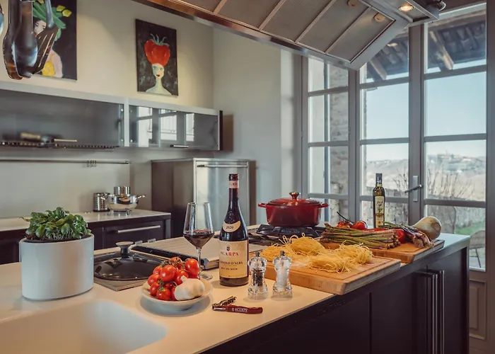 Scarpa - Barolo Luxury Escape *