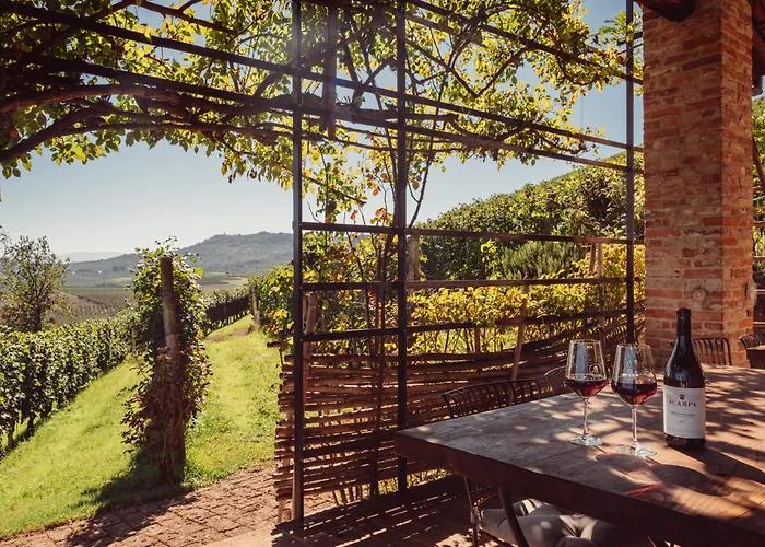 Scarpa - Barolo Luxury Escape Вилла